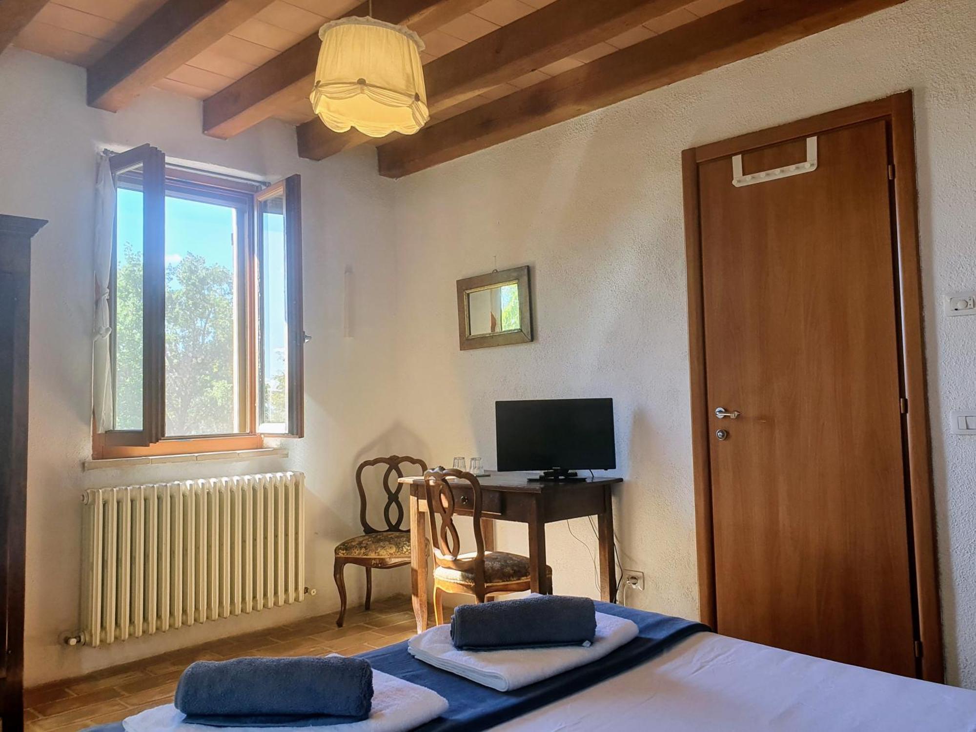Le Ginestre Guesthouse Assisi Quarto foto